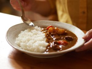 おうちカレーの旨さは「お米」で決まる！ プロが教えるカレー“ライス”の正しい選び方