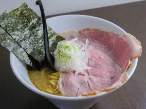 【実食レポ】濃厚すぎてレンゲが立つ！ 『麺屋 喜楽明人』の超濃厚なラーメンとは？