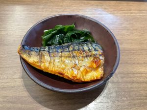 「ミニさばの炭火焼き」