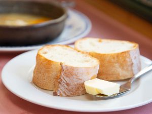 オリジナルのソフトフランスパン（食楽web）