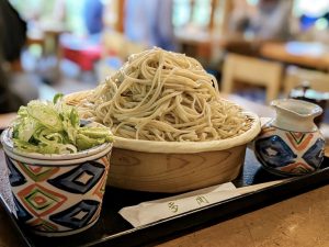 「深大寺そば」大盛り1120円