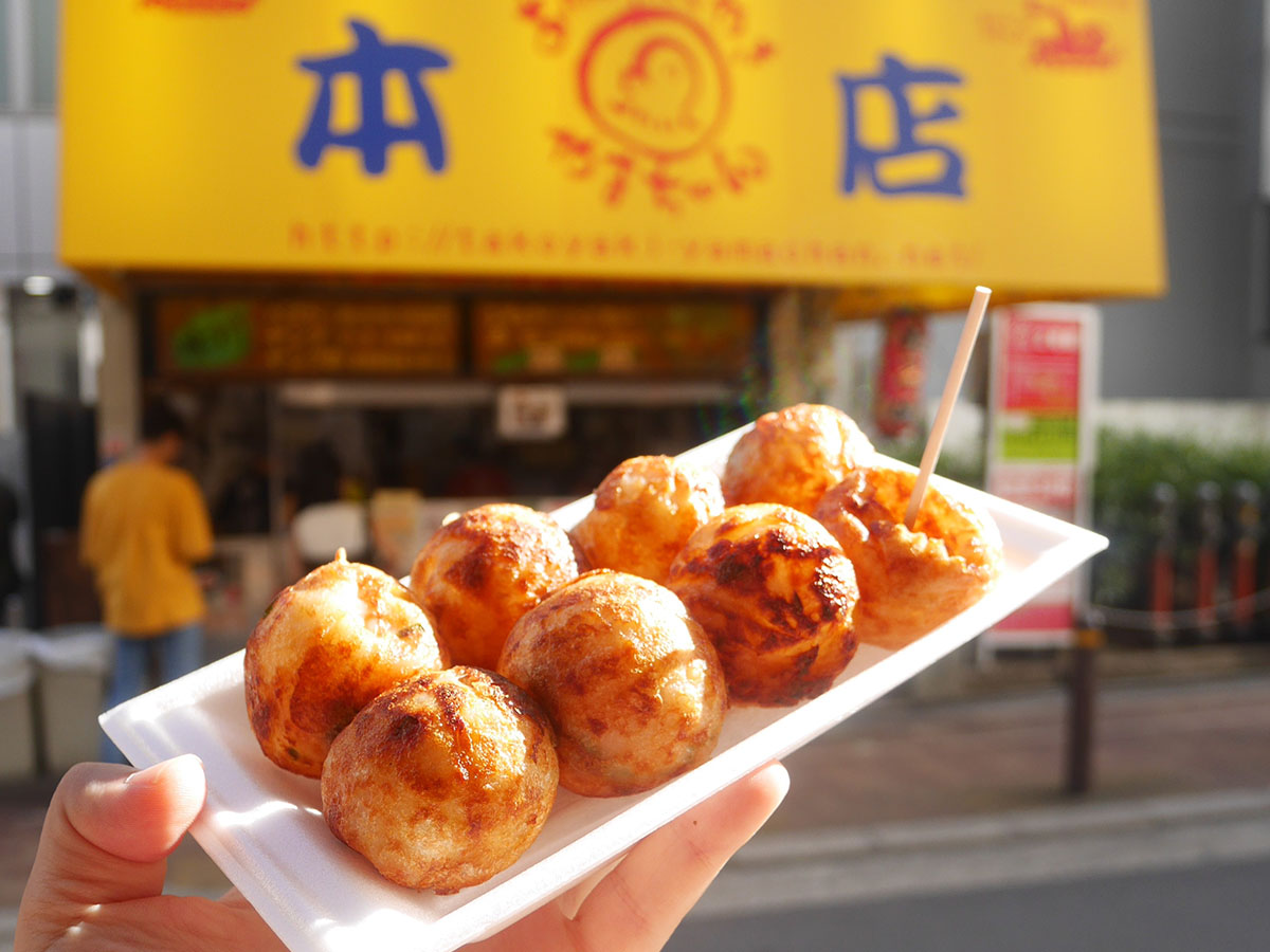 【実食レポ】大阪たこ焼きの名店『やまちゃん』の名物はソースなしの“素たこ焼き”ってホント?