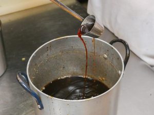 ラーメンの軸となるカエシ