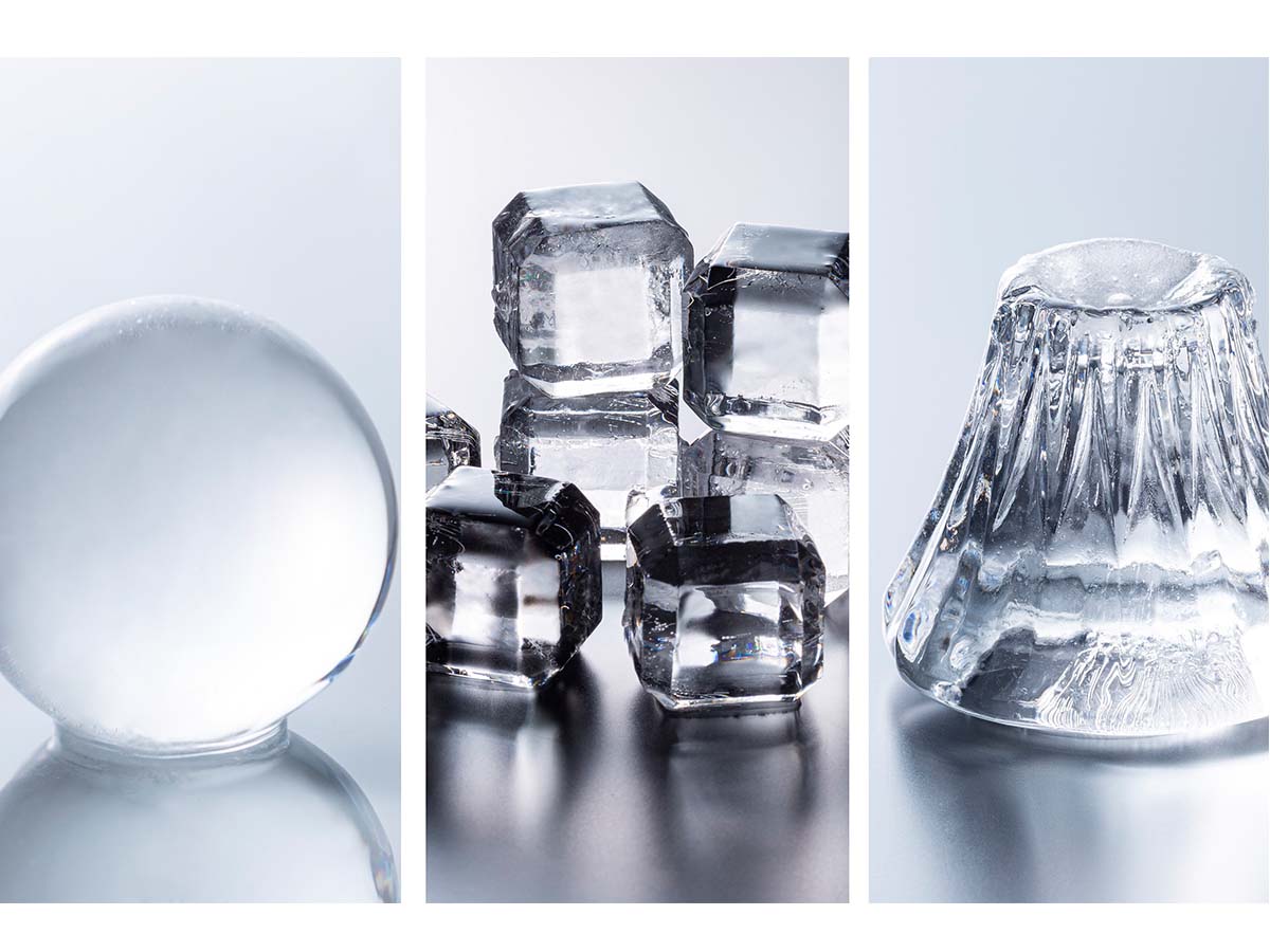 透明球氷、透明キューブ氷の型は本体に付属。別売りの「ice drops 交換用モールド Fuji」（3300円）を使えば富士山型の氷も作れる