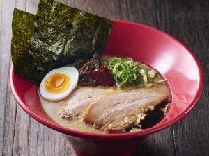 「赤丸新味」980円（通常トッピング）　※写真は「極 赤丸新味」
