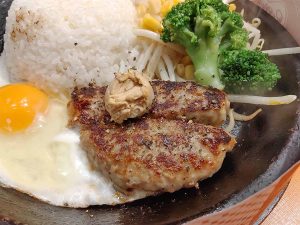 ほぼワンコイン！ ペッパーランチの平日限定「ハンバーグランチ」の満足度が高いワケ