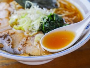 スープから立ち上る香りの麗しさも、並大抵のものではありません