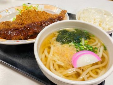 “ヤング”じゃなくても注文OK！ 北九州の蕎麦チェーン『出雲蕎麦』のコスパ抜群の「ヤング定食」がスゴい
