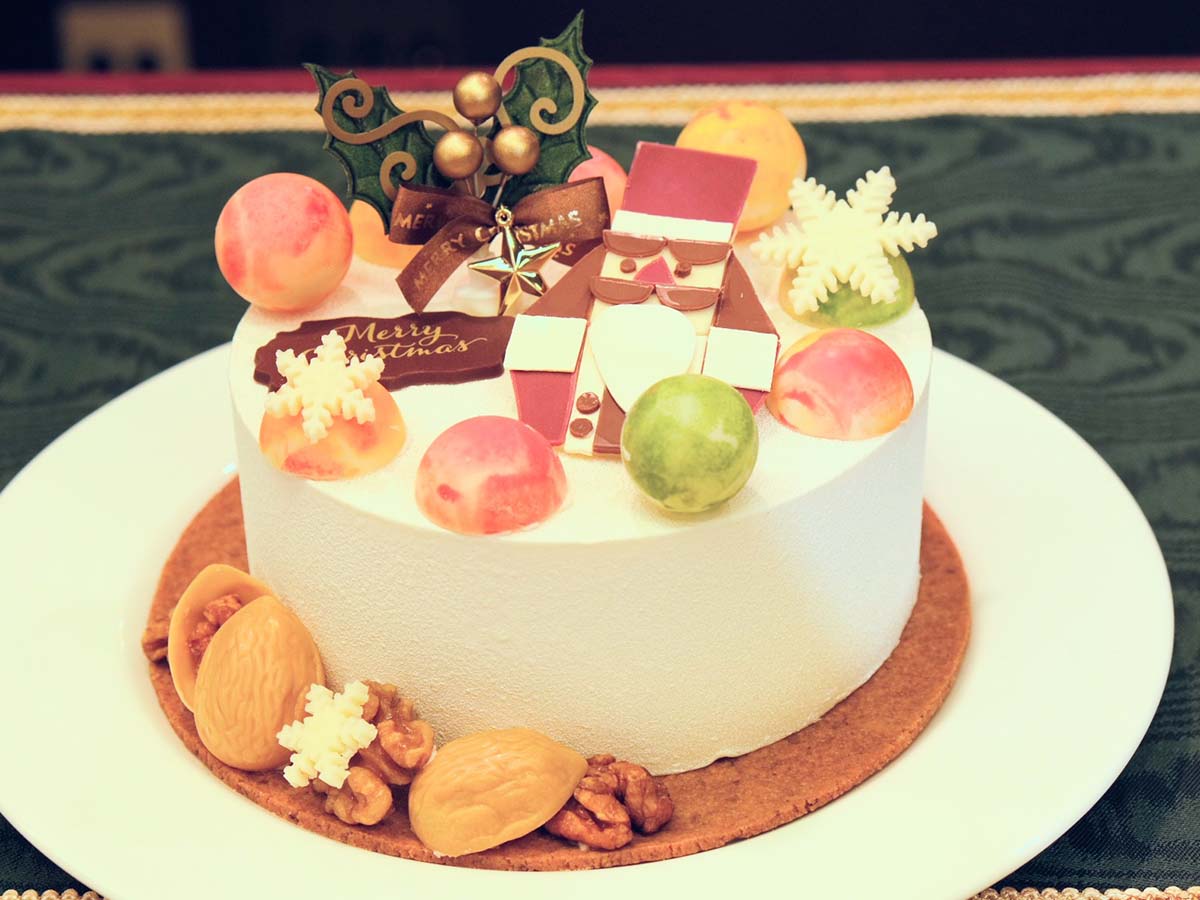 「Poupee de Noix(プーペ ド ノア)」直径約18cm×高さ約10.5cm(4~6名分)6480円 ※70個限定