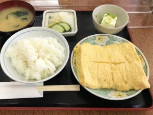 「だし巻き定食」730円、「出し巻き単品」400円