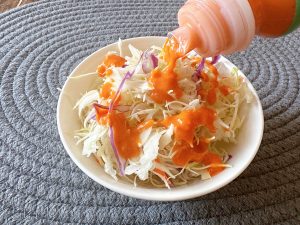 確かにインド料理やでハマるサラダのドレッシング……