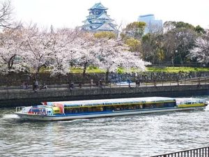 【大阪お花見プラン】水上バスで巡る「大阪城お花見クルーズ」が大人気！ たこ焼き食べ放題プランも