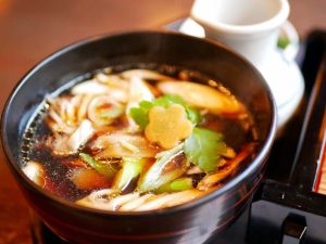 こだわりの麺とダシで勝負する宮城のミシュラン店『稲庭うどん 瀧さわ家』の魅力とは