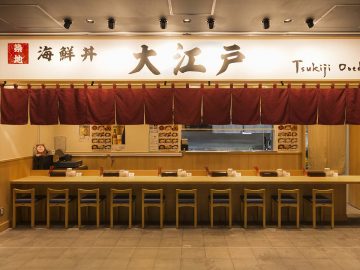豊洲の行列店『海鮮丼 大江戸』が東京駅にオープン！ 東京店限定のお弁当にも注目