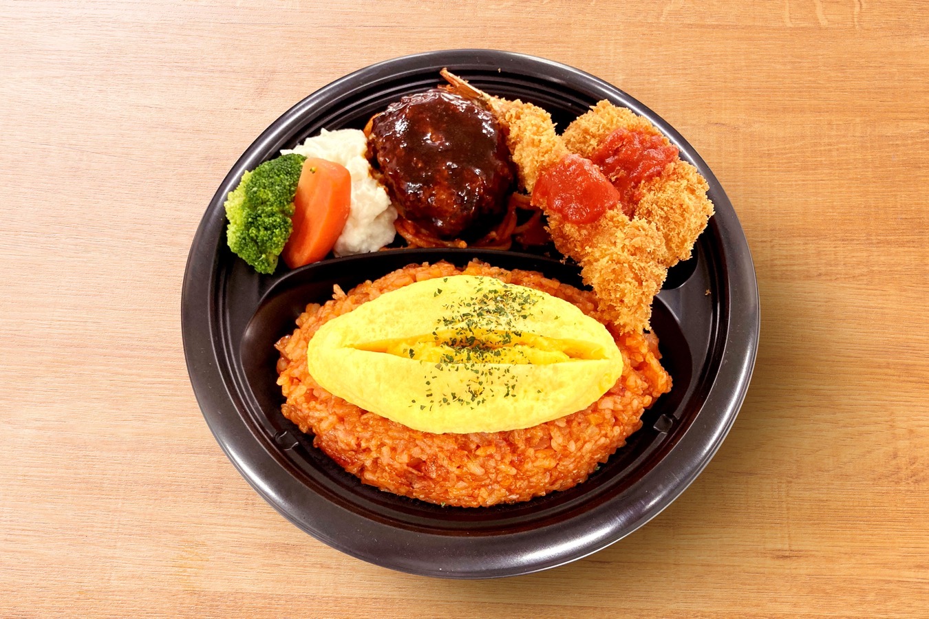 みんな大好きな洋食メニューがたっぷり入った「銀座ライオンプレート」1680円