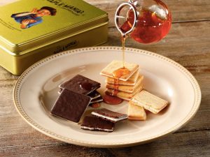 1位は『ザ・メープルマニア』の「メープルクッキー詰め合わせ缶」2種各8枚入 　2500円　※グランスタ東京限定