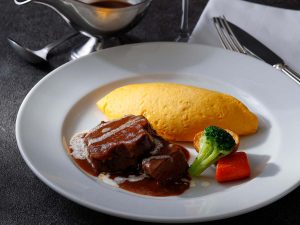 「プレミアムオムライス」6600円