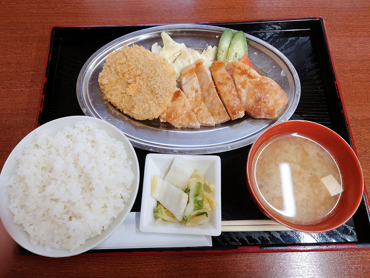 「メンチ生姜焼き定食」830円（税込）