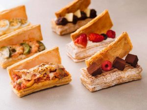 コッペパンサンドをイメージしたユニークな「コッペパイ」1個518円～