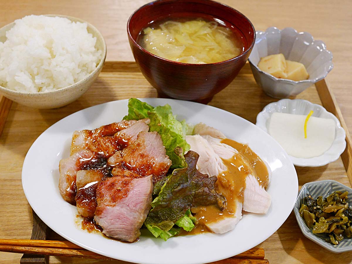 「土鍋ごはん定食」1200円