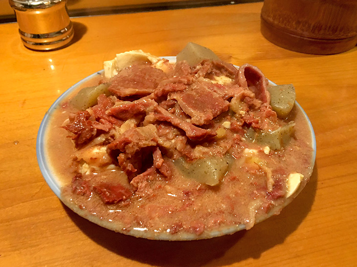 『かっぱ』名物「煮込み」