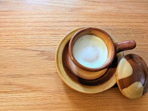 黄身はむっちり、白身はぷるんとつややか