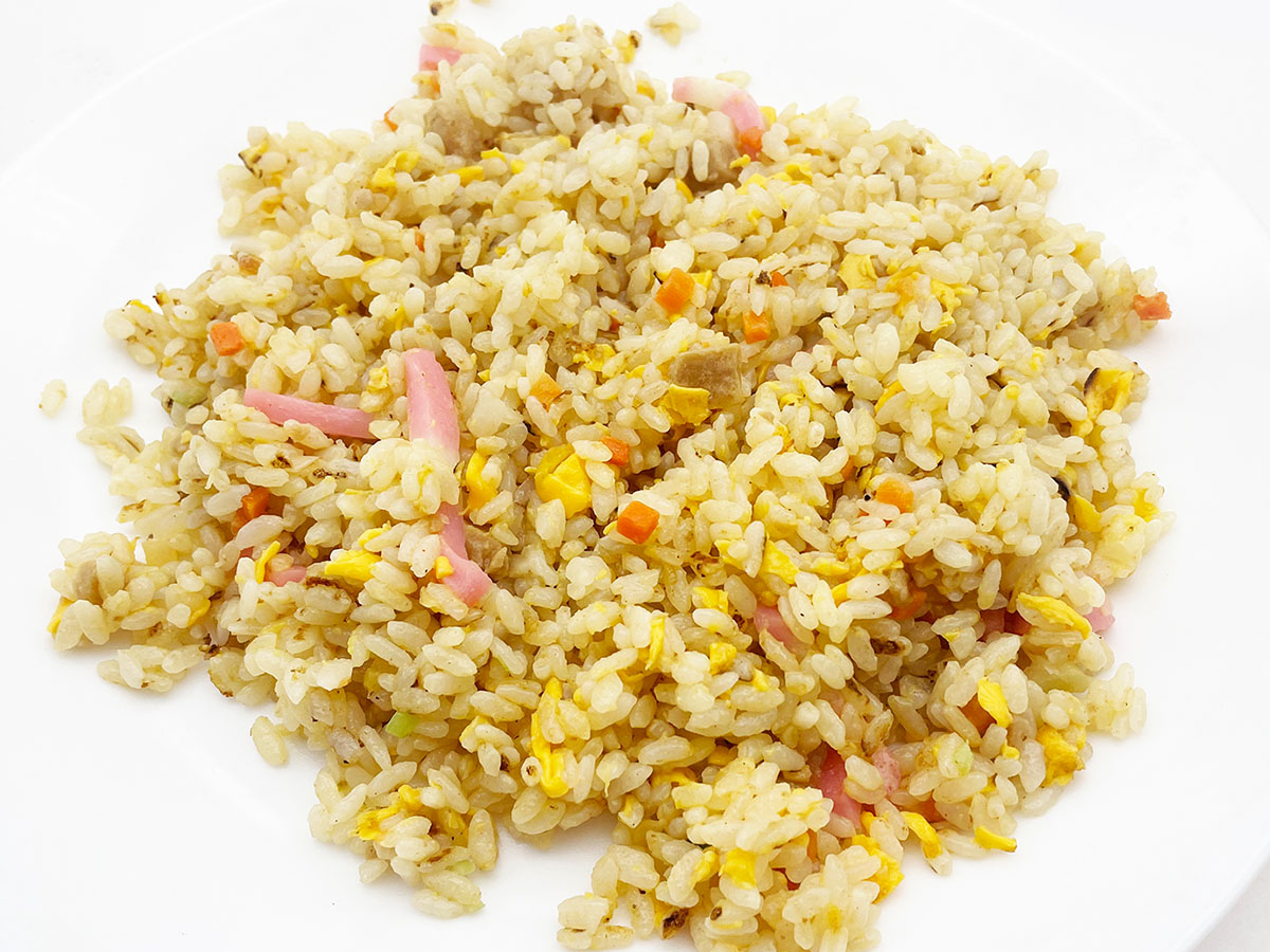 家庭的な味が楽しめる「焼めし600g」