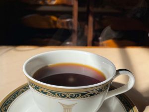 本格派のサイフォンコーヒーと一緒にどうぞ