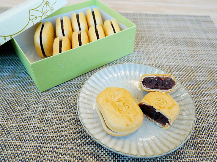 添加物や保存料は一切不使用、化粧箱10個入り1200円