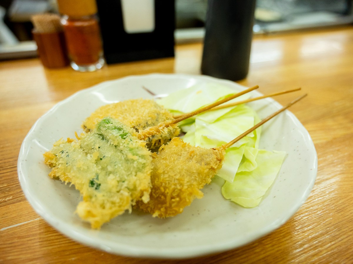 串かつ（青唐・なす各150円、豚肉250円）