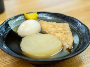 「おでん」大根160円、厚揚げ180円、玉子160円