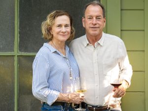 創設者のフレッド・クライン、ナンシー・クライン夫妻