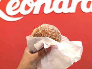 『横ワールドポーターズ』と言えば、ハワイ発祥のマラサダ専門店「レナード」もお忘れなく！