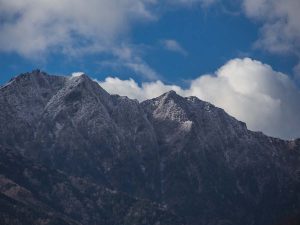 美しい山々に囲まれた北杜市 [食楽web]