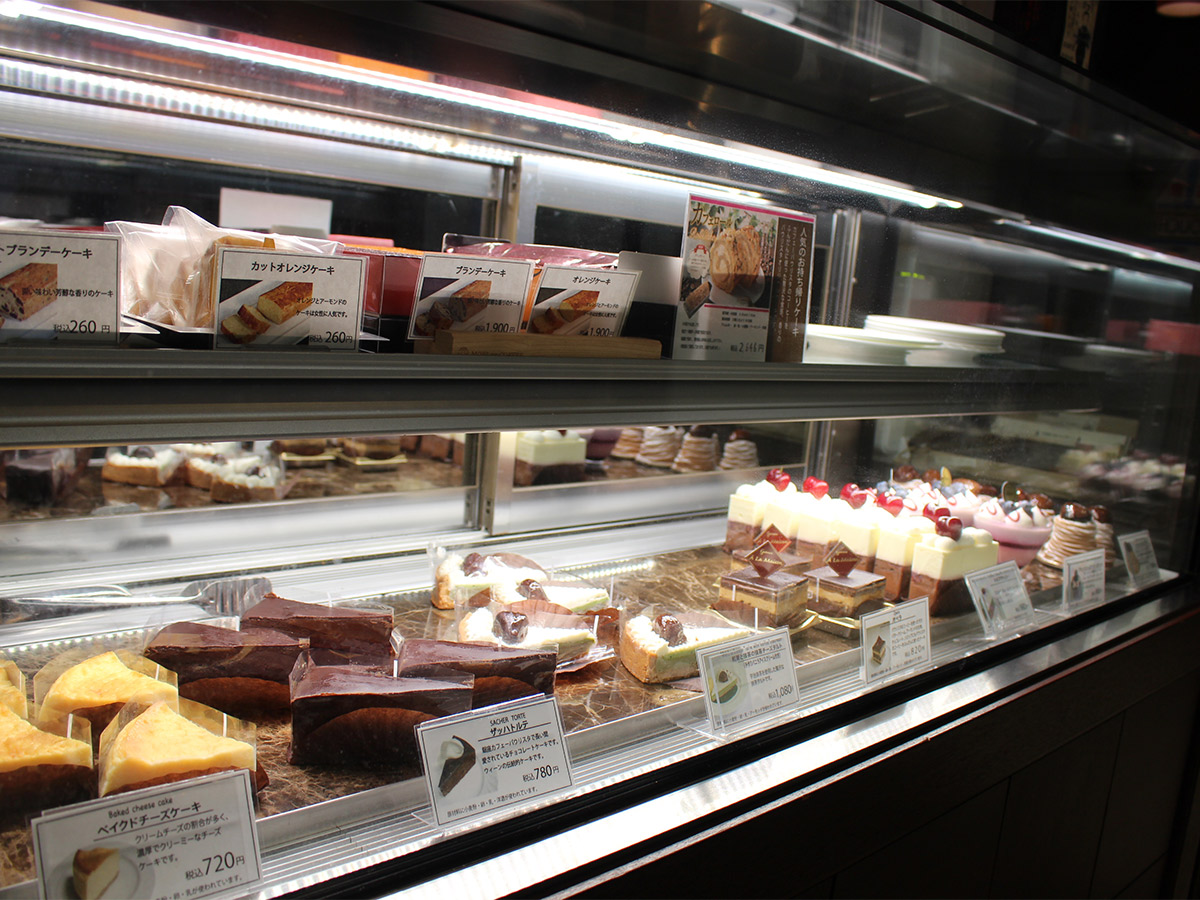 どのケーキもコーヒーによく合いそう。これは迷う!