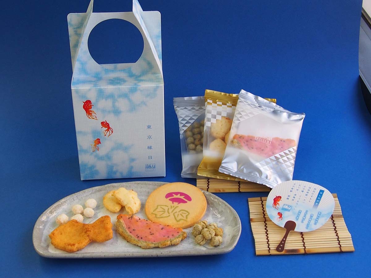 864円(15袋入り)※販売期間:8月15日(木)頃まで