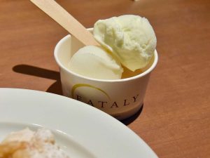 「ジェラート2種盛り合わせ」980円 [食楽web]