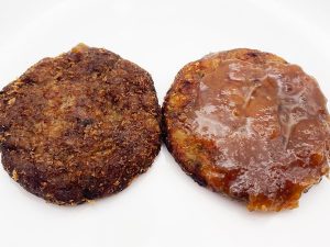 衣のサクサク感と青のりの風味がクセになる「神社コロッケ」