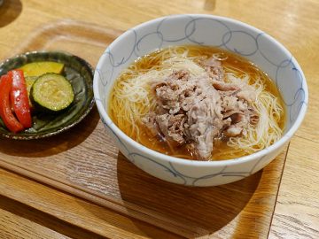 待ちに待った暑い時だけの一杯！大阪の牛鍋専門店『船場虎島』の「肉そうめん」が絶品だった