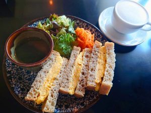 谷根千モーニングのススメ。他では味わえない老舗喫茶『カヤバ珈琲』の「たまごサンド」