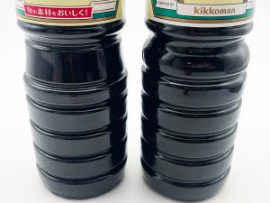 左：新装されたくびれペットボトル、右：従来ペットボトル