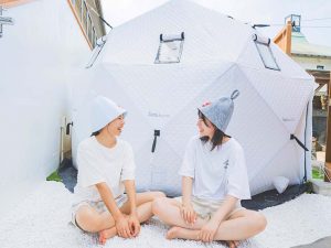 「Dome Sauna」は広大な露天スペースならではの設備