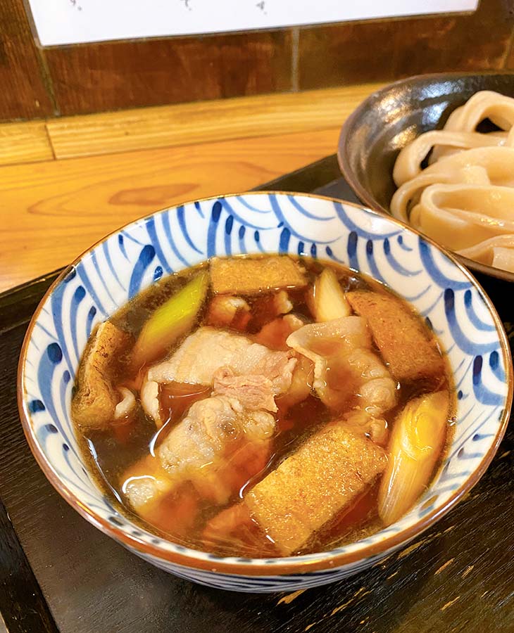 もちもちの手打ち感がまた良し