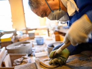 雨畑硯の「硯匠庵」の工房を見学 [食楽web]
