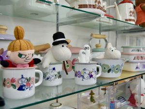 マグカップや片手鍋が大人気の「ムーミンシリーズ」。ミッフィーやモンチッチシリーズなどもある