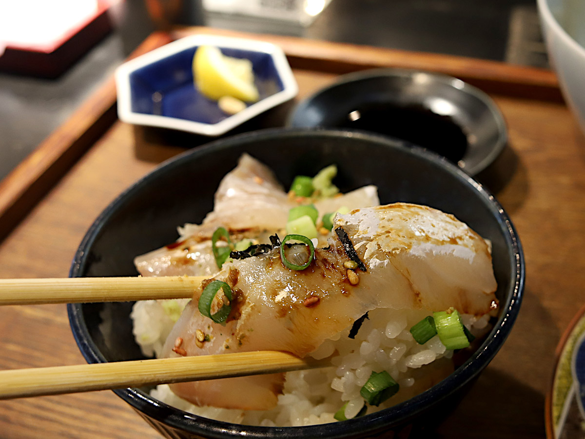 まずはお茶をかけず、そのままの状態で食べてみたくなりますよね?