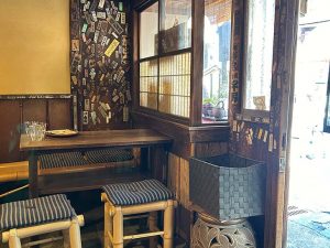 大正時代にタイムスリップするようなほっとする店内
