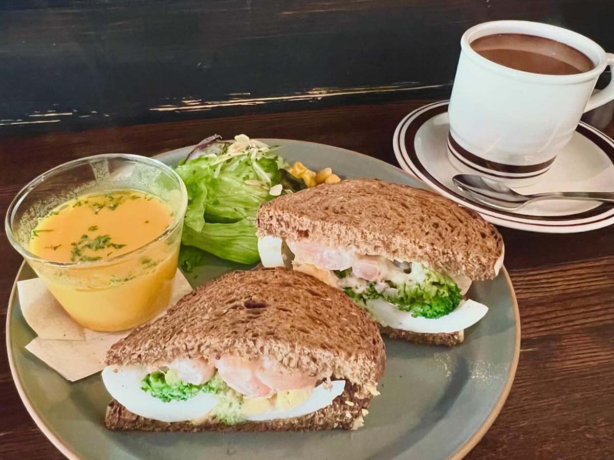 千川の隠れ家カフェ『sakiya Cafe』で味わう癒やしの自家製パンとアットホーム空間【東京カフェ巡り】 – 食楽web