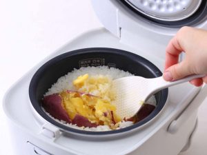 余った野菜で超簡単にできる「炊き込みご飯」のレシピ！ おいしく作る秘訣も伝授