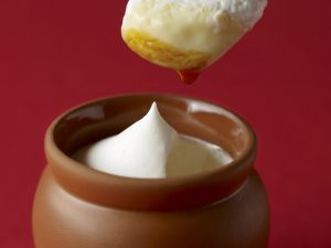 『神戸フランツ』の「神戸魔法の壺プリン」［食楽web］
